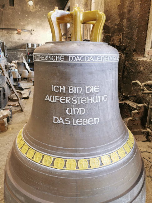 Glocke roh